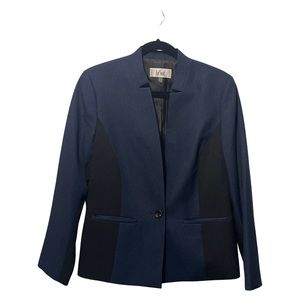 Le Suit